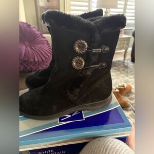 White Mountain Black Winter Boots with Button Detail